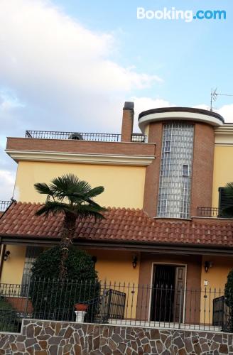 Wohnung für gruppen in San Benedetto Del Tronto. Balkon!.