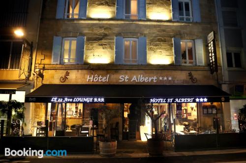 Sarlat-la-Canéda dalla vostra finestra! Cani ammessi