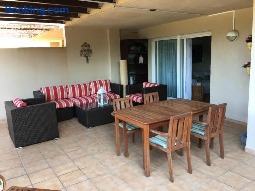 Umfangreiche Ferienwohnung in Calabardina. Ideal für Familien