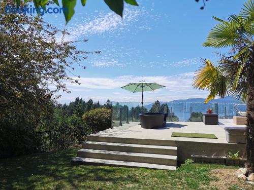 Top Bowen Island Vacation Rentals Alltherooms