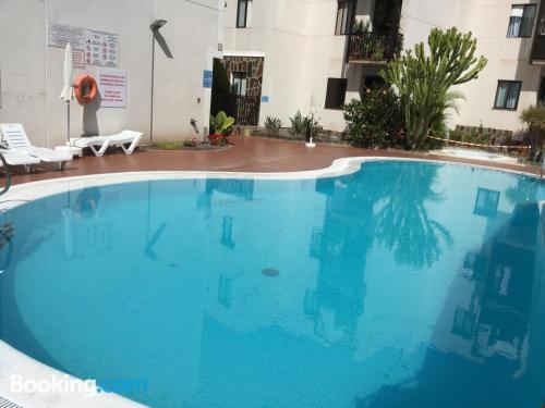 Appartement avec piscine. À Playa de Santiago