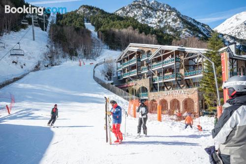 Apartamento com terraço em Arinsal