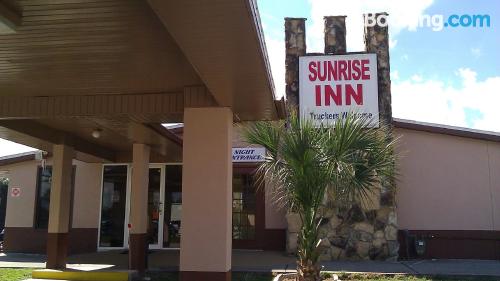 Place in Bradenton with heat and internet