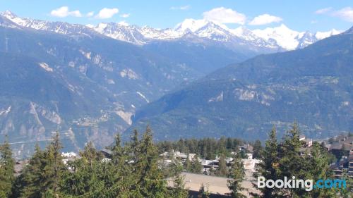 Apartamento de 100m2 en Crans-Montana con conexión a internet