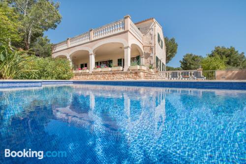 Apartamento com piscina, perfeito para famílias