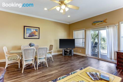 Apartamento com terraço em Fernandina Beach