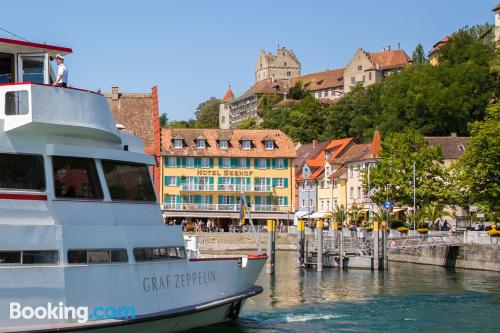 Meersburg aan zijn voeten! Het centrum