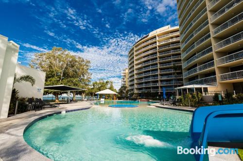 Caloundra est votre! Terrasse et Wifi!