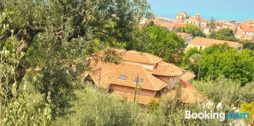 Wohnung mit terrasse. In Castellabate.