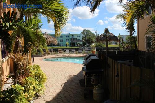 Appartamento con piscina e terrazza, a Dunedin