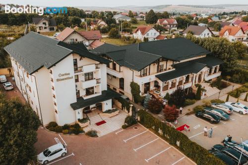 Wohnung mit Balkon. Ideal für zwei Personen