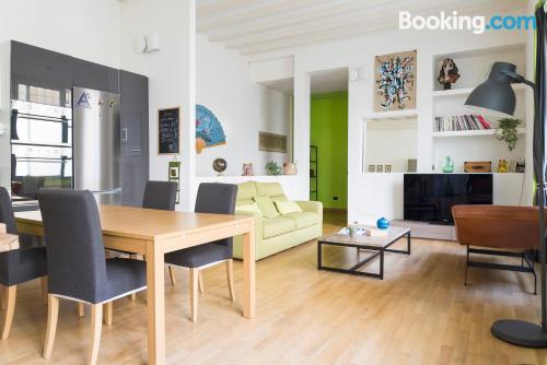 Apartamento en Milán con calefacción y internet