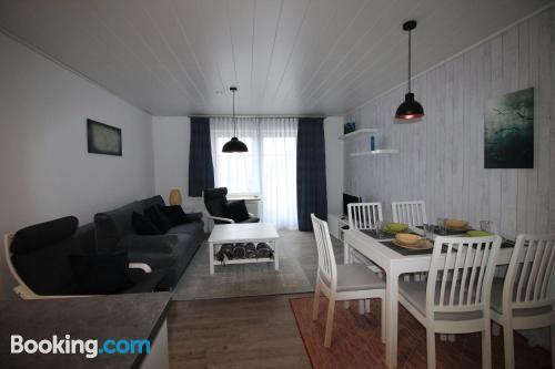 Confortável apartamento com 2 dormitórios em Friedrichskoog-Spitz