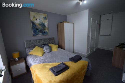 Apartamento com internet em Coventry.