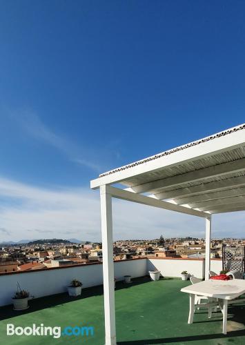 Apartamento de 50m2 en Monserrato con terraza.