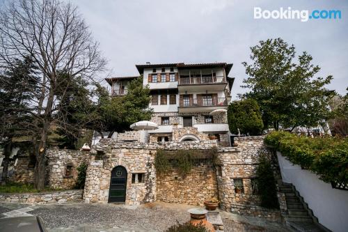 Appartement à Miléai. Terrasse!.