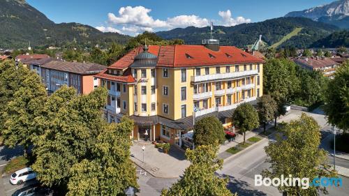 Apartamento em Garmisch-Partenkirchen. Terraço!