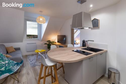 Apartamento com internet em Magny-le-Hongre.