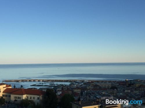 Appartement adapté pour les chiens à Sanremo. Avec terrasse!.