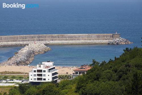 Appartamento con calore in posizione incredibile, con terrazza