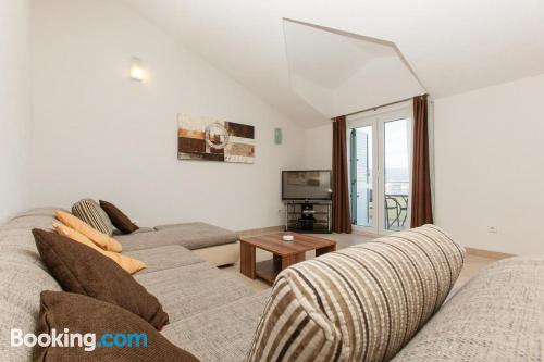 Gran apartamento en Trogir con aire acondicionado