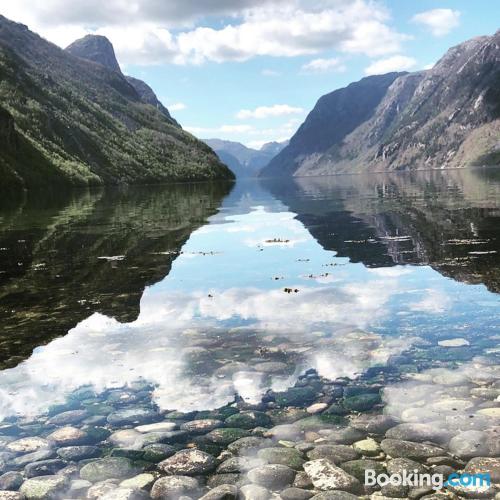 Ferienwohnung mit Balkon. In Frafjord