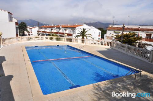 Große Ferienwohnung. Pool und Terrasse