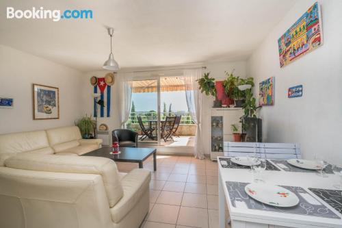 Apartamento con internet en Frontignan.