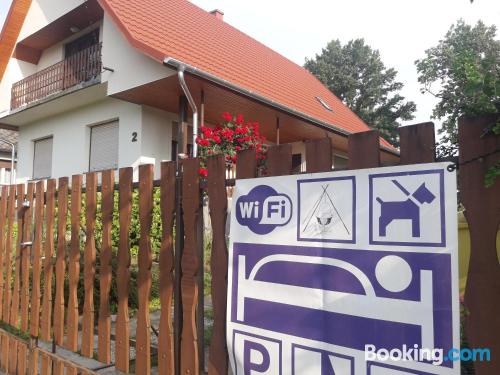 Espacioso apartamento en Balatonboglár con vistas y wifi