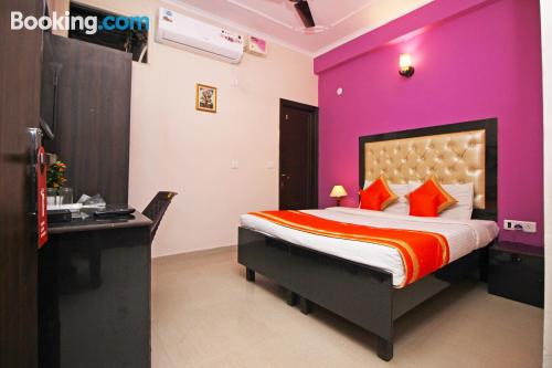 Prático apartamento para 2 pessoas em Noida