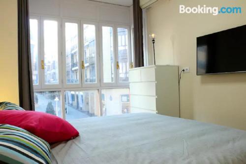 2 room home in Bilbao with heating and wifi