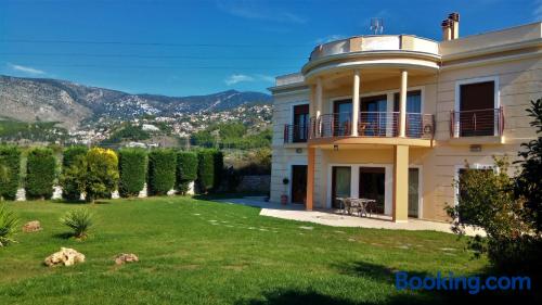 Apartamento com terraço em Volos.