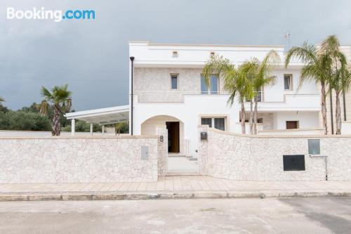 Apartamento com terraço. Perfeito duas pessoas!