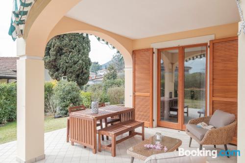 Ferienwohnung mit Balkon. In Gardone Riviera