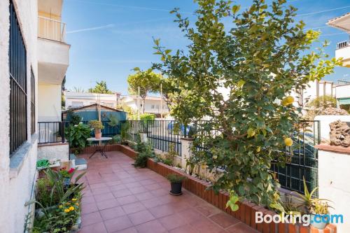 Appartement avec terrasse. Cubelles à vos pieds!