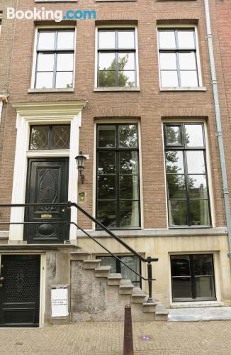 Apartamento de 27m2 en Amsterdam para parejas.