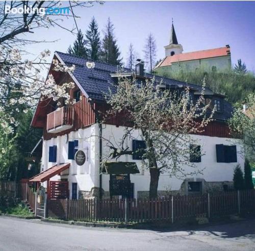 Spacieux appartement avec trois chambres à Turke