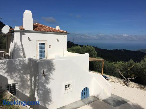 Espaçoso apartamento em Vico del Gargano. Adequado para cães!