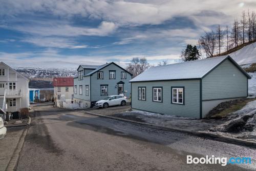 Ample appartement à Akureyri. Terrasse!
