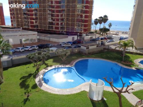 Apartamento con vistas y piscina