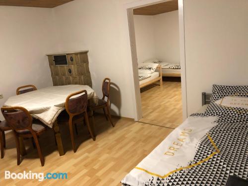 Apartamento com internet em Schramberg.