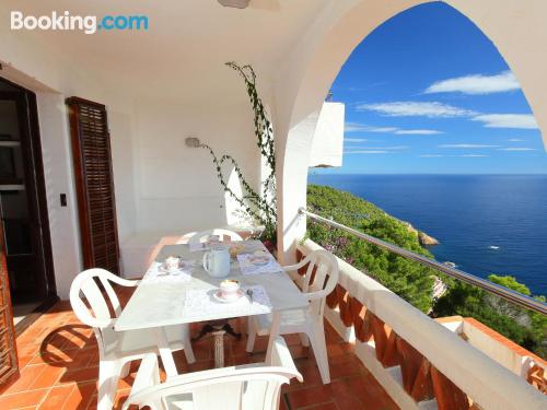 Appartement avec terrasse. Begur à vos pieds!