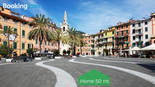 Appartamento con Wifi e terrazza. Lerici a vostro piacimento!