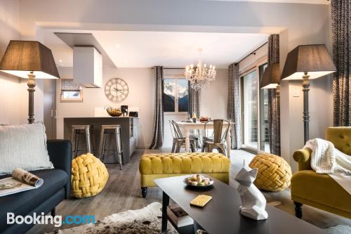 Apartamento pet friendly en Brides-les-bains con terraza