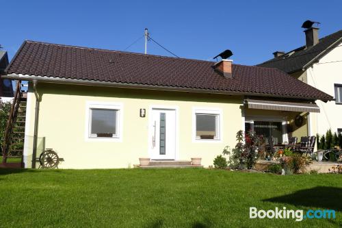 Appartement d'une pièce. À Bodensdorf