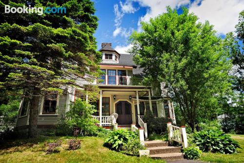 Pratique appartement. Charlottetown est votre!