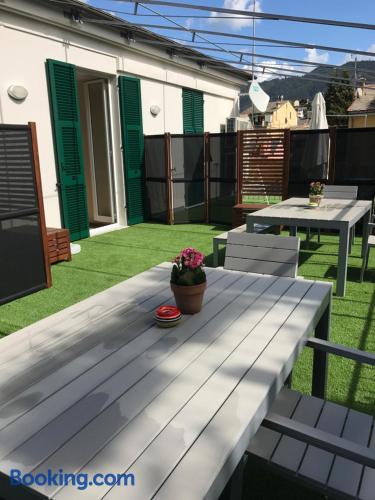 App met terras! Dicht bij alle attracties