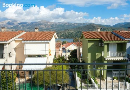 Appartement à Argostolion. Terrasse!.