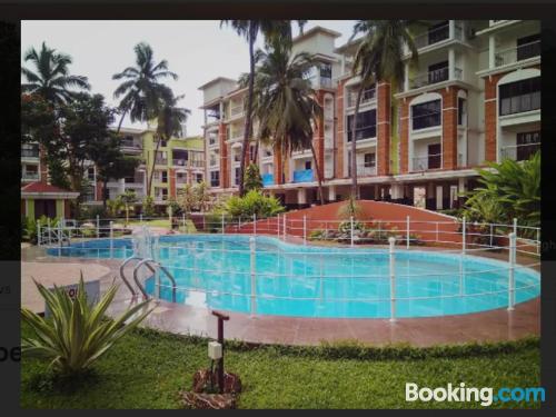 2 room apartment in Candolim. Large!