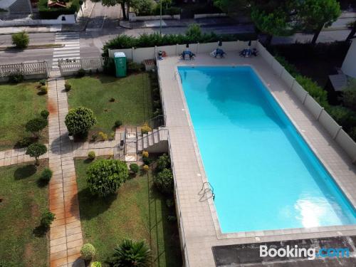 Apartamento con piscina ¡Con terraza!